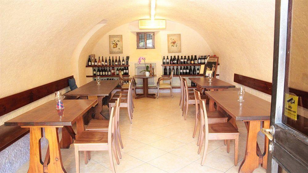Antico Borgo Acomodação com café da manhã Castellaro  Exterior foto